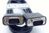 惠普显示器电源线孔尺寸是多少？如何正确匹配电源线？