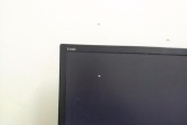 电脑显示器出现四条白线如何处理？处理后能否正常使用？