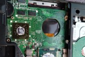 联想手机后盖拆卸方法是什么？需要哪些工具？