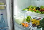冰柜除冰的方法（有效清除冰柜结冰）