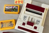 小霸王游戏机接线方法是什么？两根线分别是什么？