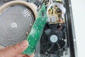 伊派电陶炉主板拆卸方法是什么？