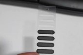 手机外用摄像头防尘贴的正确使用方法是什么？使用时应注意什么？