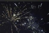 烟花视频投影仪的使用方法是什么？