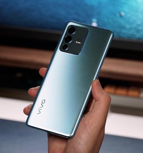 全新升级，vivoS12系列闪耀登场（vivoS12系列配置亮点一览，畅享前所未有的智能体验）  第3张