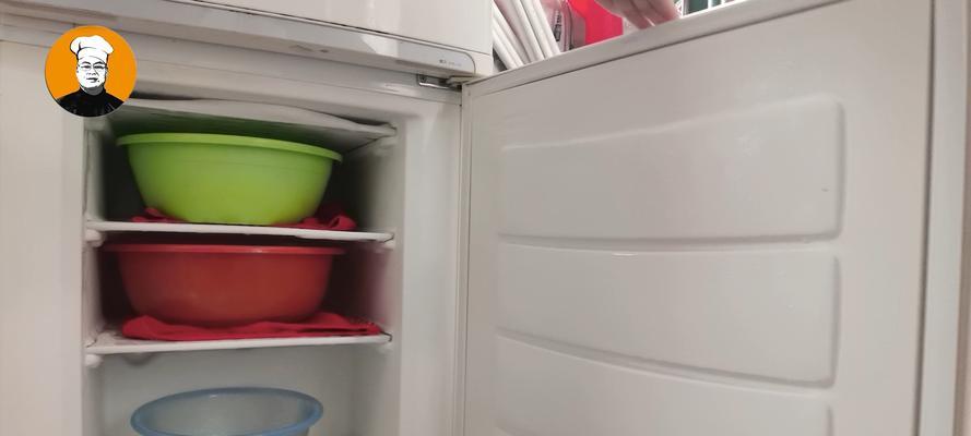 冰柜常结冰问题解决方案（轻松应对冰柜结冰困扰）  第3张