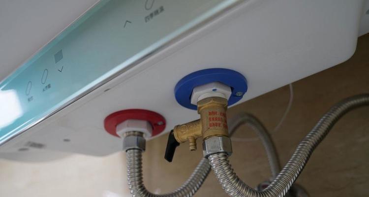 电热水器后加热器故障分析及清洗方法（解决电热水器后加热器故障的有效措施和注意事项）  第1张