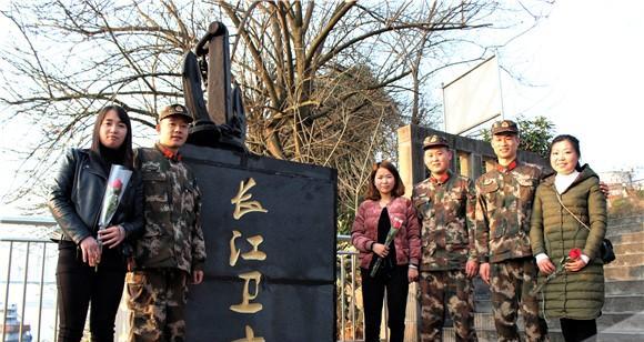 为什么说军嫂辛苦（一文带你读懂军嫂辛苦的原因）  第2张