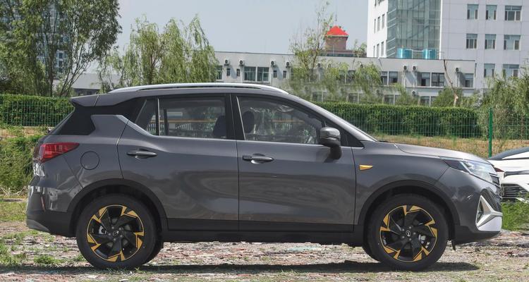 10万元预算买哪款小型车？  第1张