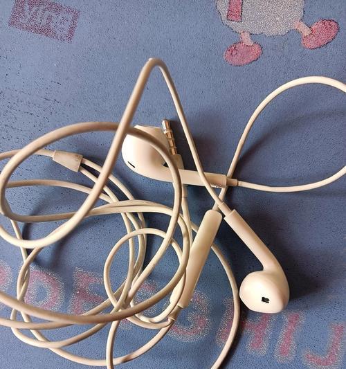 名创优品电源适配器质量如何？  第1张