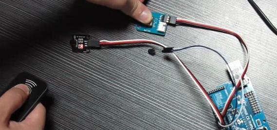 智能家居红外插座的接线方法是什么？  第1张