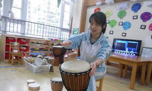 中国大鼓怎么配低音炮唱歌？如何调整音效？  第1张
