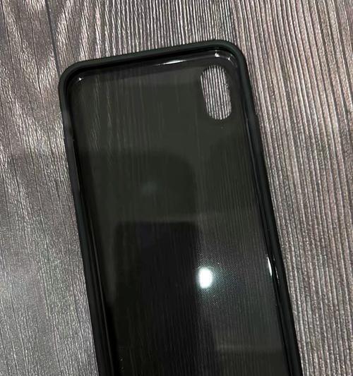 苹果手机壳非磨砂材质是什么？有什么特点？  第3张