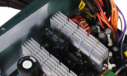 电脑驱逐者电源拆卸方法是什么？  第1张