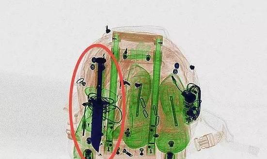 充电器电圆头怎么拆开？拆解步骤和安全提示是什么？  第3张
