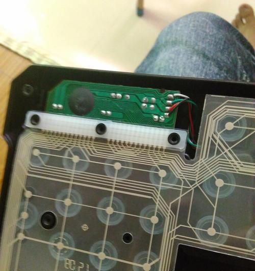 键盘PCB损坏的常见原因是什么？  第3张
