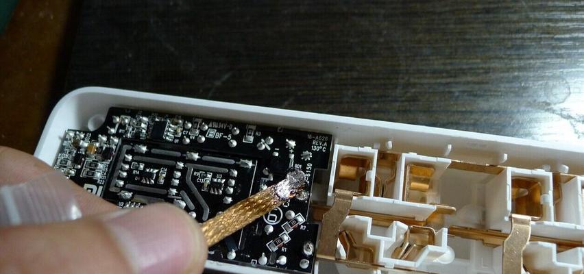 小米笔记本x14拆解指南？拆卸过程中需要注意什么？  第2张