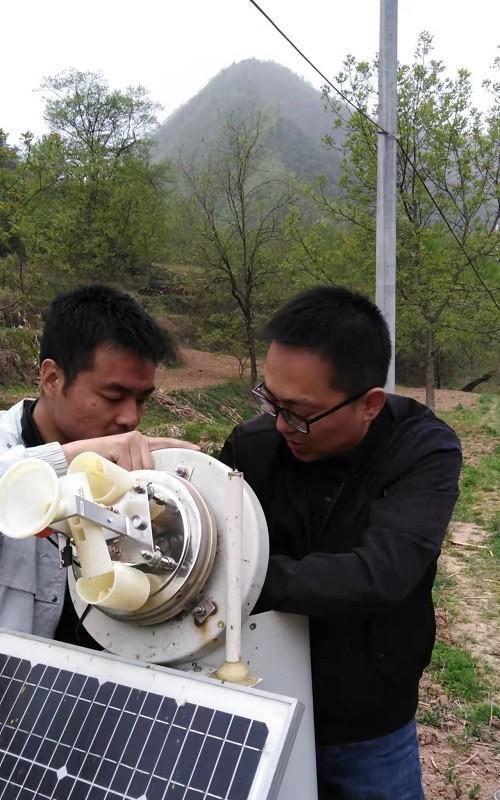 数据线和基座干扰问题如何处理？有效解决方法有哪些？  第2张