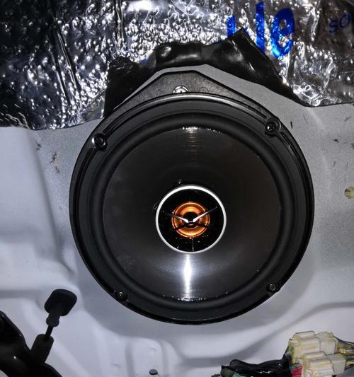 艾力绅后面低音炮安装位置如何选择？安装步骤是什么？  第2张