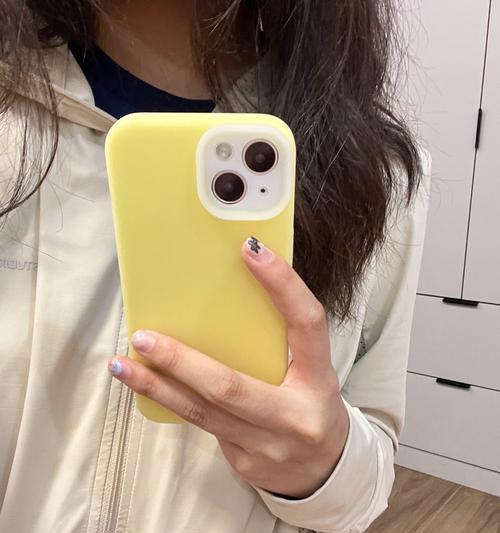 手机壳摄像头孔过大如何解决？  第1张