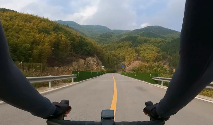 骑公路车被电瓶车追尾怎么处理？有哪些应急措施？  第1张