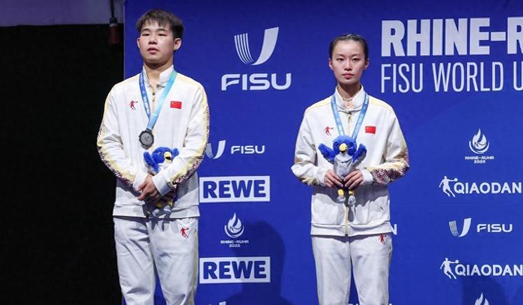 大运会乒乓，中国队没夺冠，教练赛后承认错误  第7张