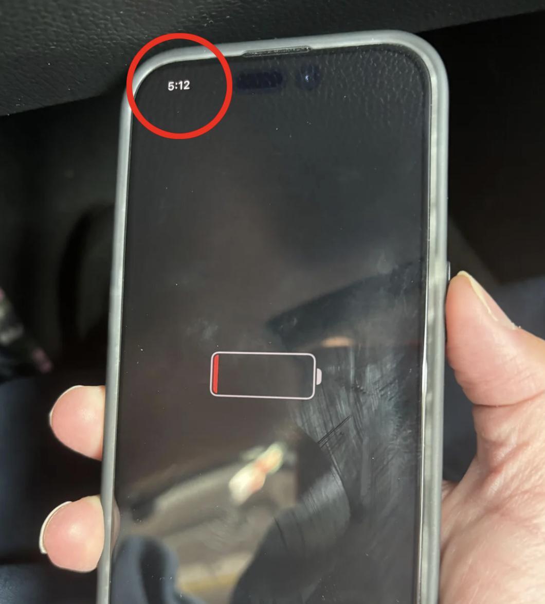 升级iOS18必看：这3个电池隐藏功能，让你的iPhone更耐用  第4张