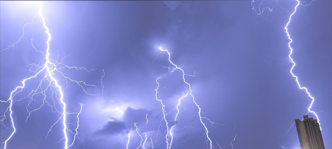 新一轮强降雨范围已定！今天夜间至7月28日天气，暴雨分布如下  第2张
