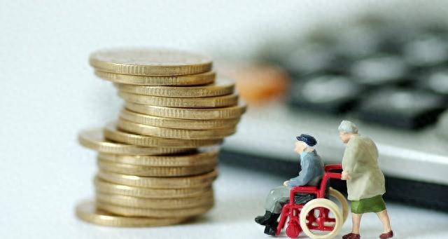 7月将结束养老金补发陆续到位退休金3000元/月一共能多拿400吗？  第1张
