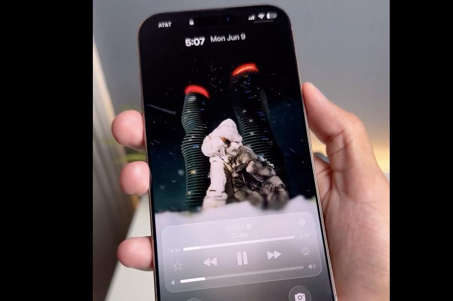 iPhone升级iOS26必试5项新功能：锁屏3D效果、透明App图标太有感  第12张
