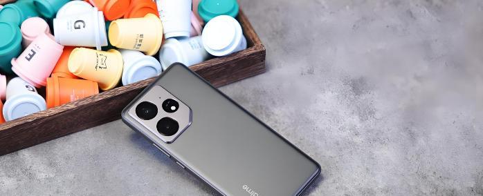 16GB+512GB旗舰手机半价卖，到底值不值？  第7张