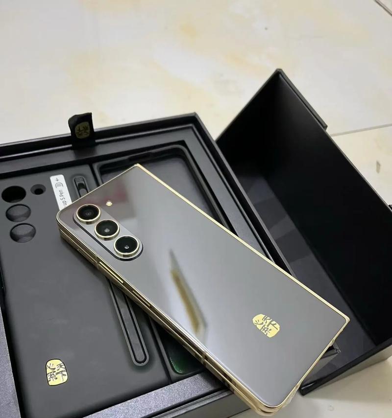 折叠屏设计寓意是什么？  第2张