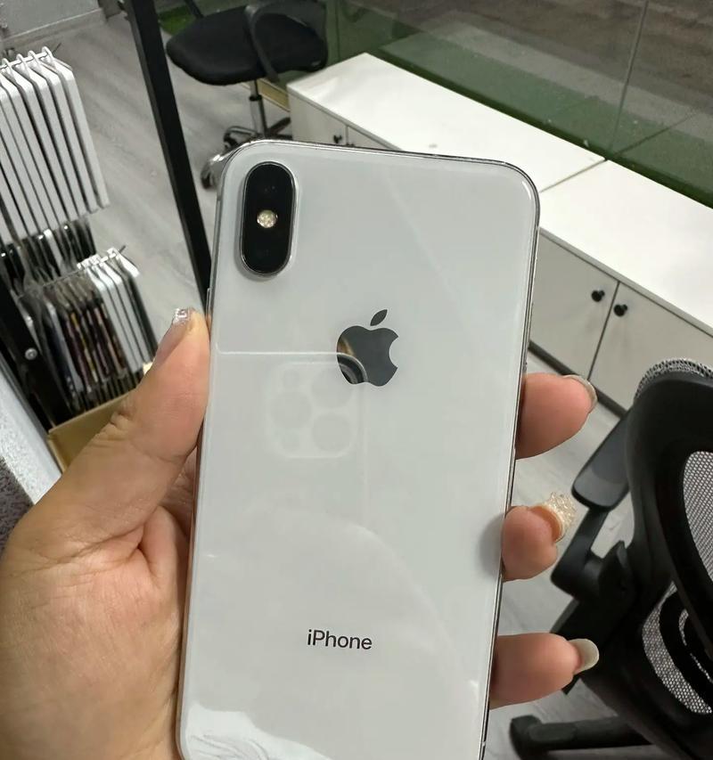 苹果iPhoneX手机值得购买吗（从外观）  第3张