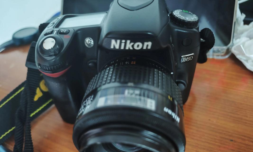 拥有尼康D80，为你的摄影梦想增添色彩（尼康D80摄影神器解析）  第2张