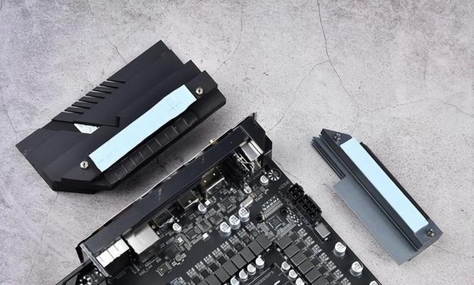 技嘉超级雕B760DDR4主板体验（性能强劲）  第2张