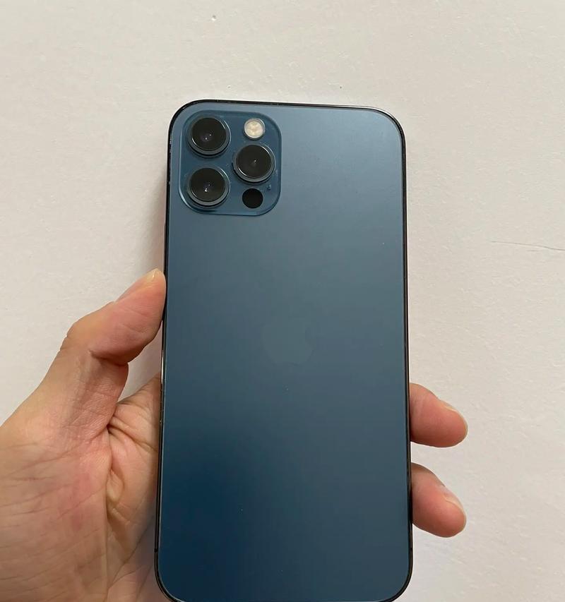 苹果12Pro机身尺寸揭秘（详解苹果12Pro机身长度）  第2张