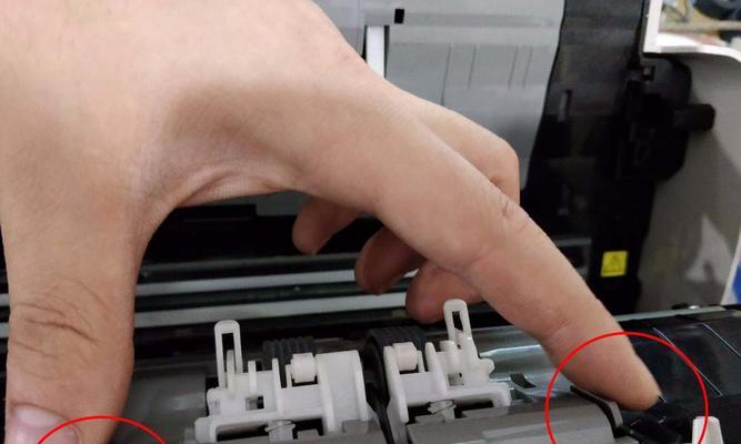 打印机搬运轮拆卸方法是什么？拆卸后如何进行清洁？  第1张