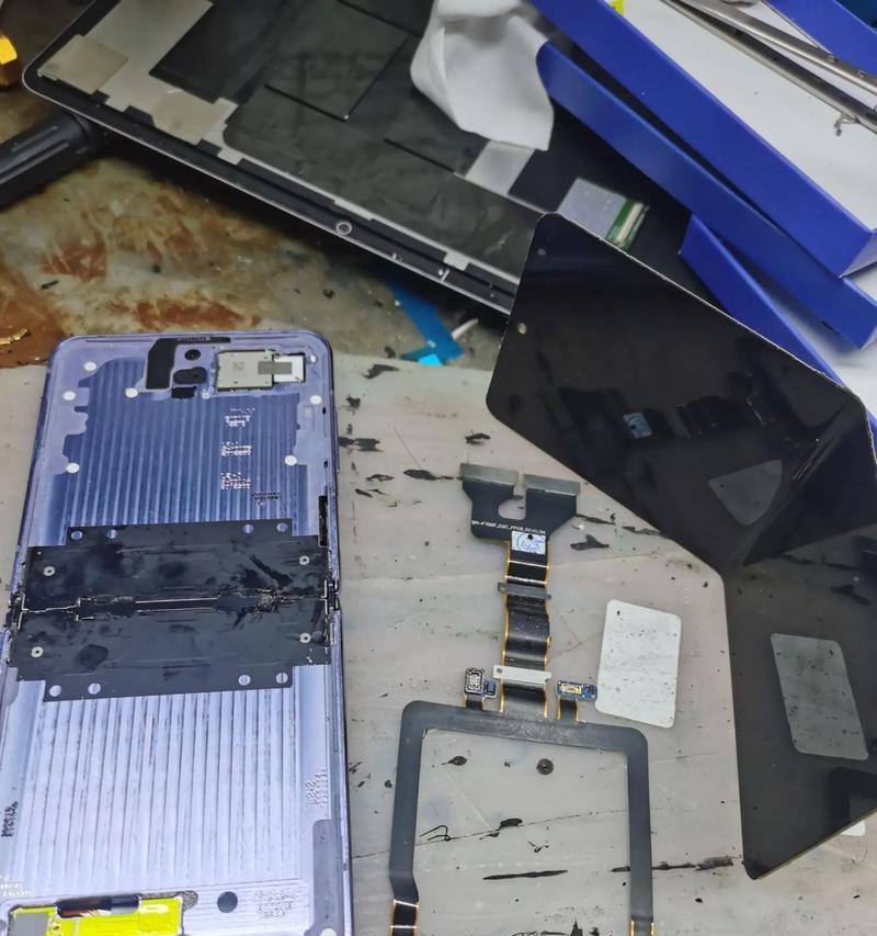 折叠屏开胶了怎么修复？有哪些应急措施？  第1张