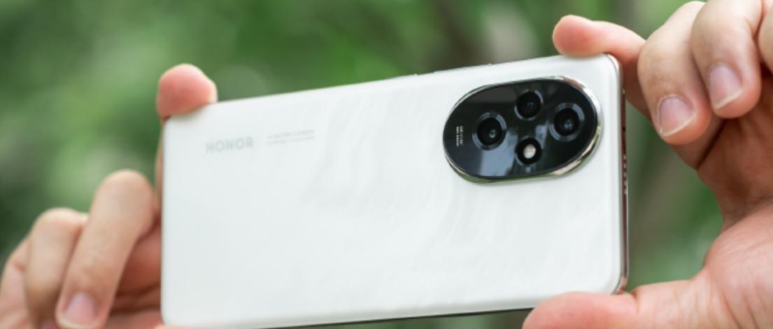 荣耀彻底清仓，从2999跌至1349元，12GB+512GB+50倍变焦+100W快充  第3张