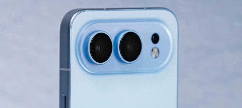 荣耀600最新曝光：2亿像素+9000mAh+轻薄直屏，或5月登场！  第1张