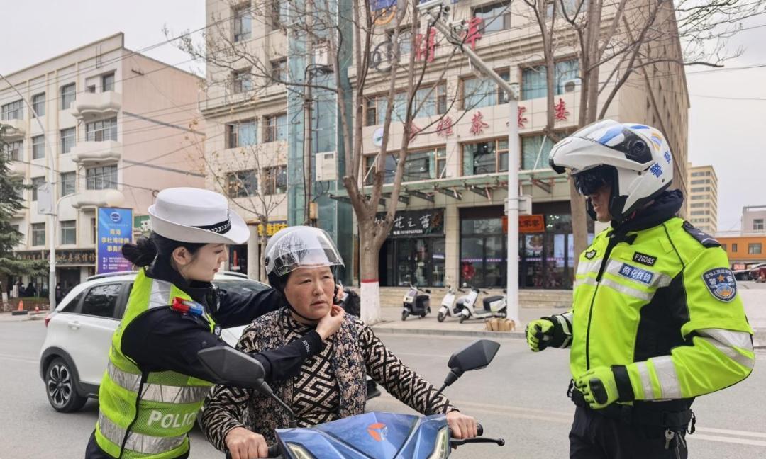 一辆电动车3000多元，1个月收入！国家级指示：叫停“乱查乱罚”  第7张