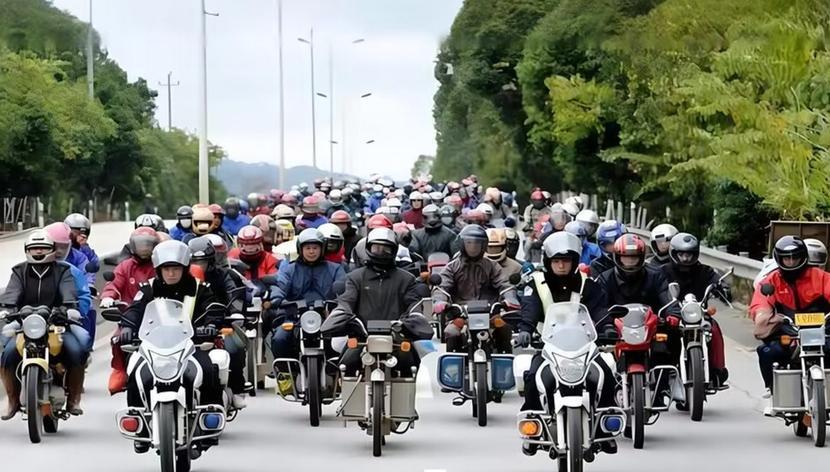 放开禁限摩，取消摩托车13年强制报废！清华教授3次呼吁！  第4张