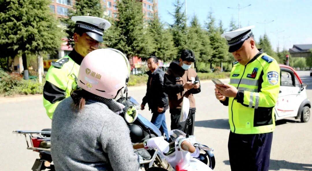 5月1日起，电动车有新政策，尤其3类电动车，涉及二、三、四轮车  第1张